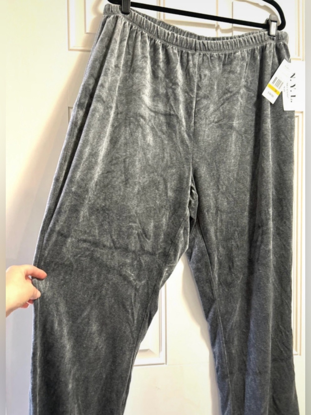 New York Laundry Gray Velour Lounge Pants